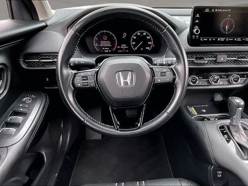 Certified 2025 Honda HR-V EX-L image 8