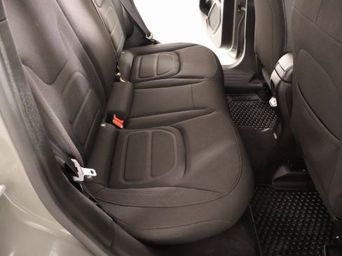 Used 2022 Jeep Renegade Latitude image 15