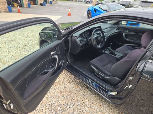 Used 2011 Honda Accord LX-S image 11