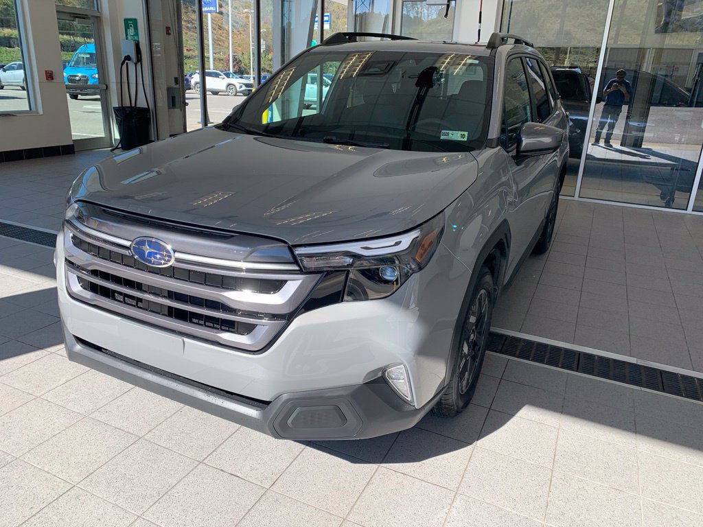 New 2026 Subaru Forester Premium AWD/4WD image 2