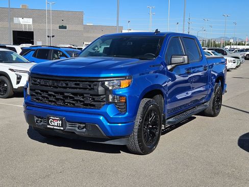 Used 2022 Chevrolet Silverado 1500 Custom AWD/4WD image 8