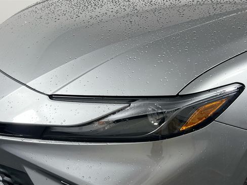 New 2026 Toyota Camry SE FWD image 11
