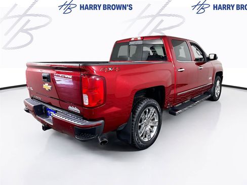 Used 2018 Chevrolet Silverado 1500 High Country image 31
