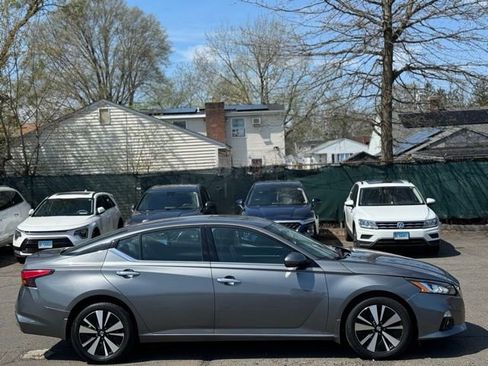 Used 2019 Nissan Altima 2.5 SL AWD/4WD image 4