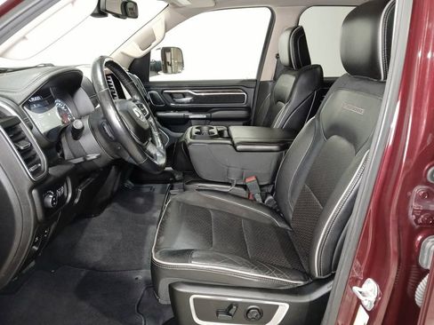 Used 2019 RAM 1500 Laramie AWD/4WD image 9