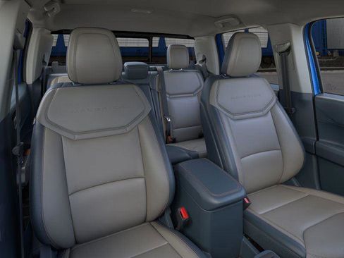 New 2026 Ford Maverick Lariat image 10