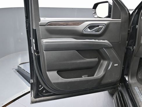 Used 2023 Chevrolet Tahoe LT image 42