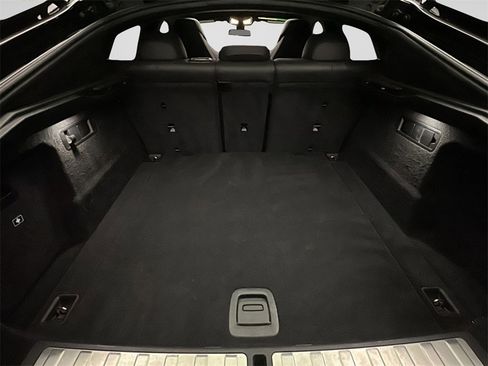 Used 2021 BMW X6 M w/ Executive Package image 18