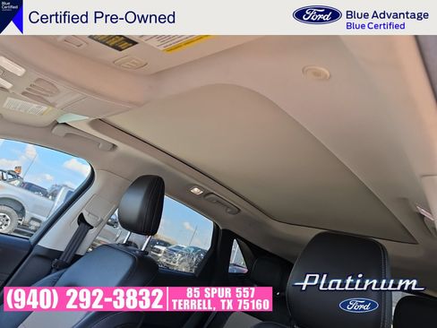 Used 2021 Ford Escape Titanium w/ Titanium Elite Package FWD image 8