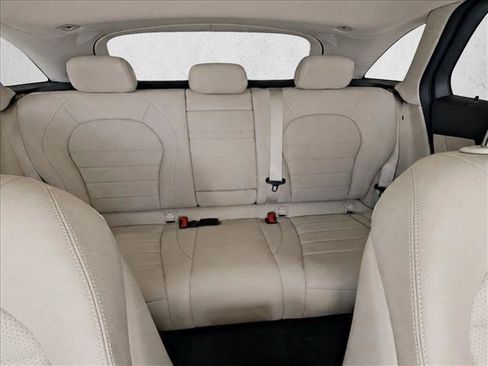 Used 2022 Mercedes-Benz GLC 300 image 20