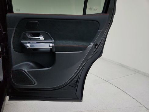 Certified 2024 Mercedes-Benz GLB 250 image 34