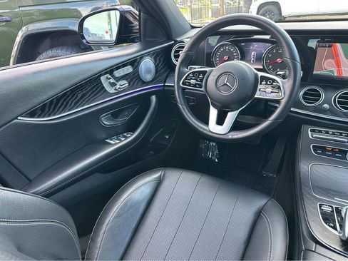 Used 2019 Mercedes-Benz E 300 image 19