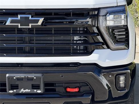 New 2026 Chevrolet Silverado 2500 LTZ w/ Trail Boss Package image 9