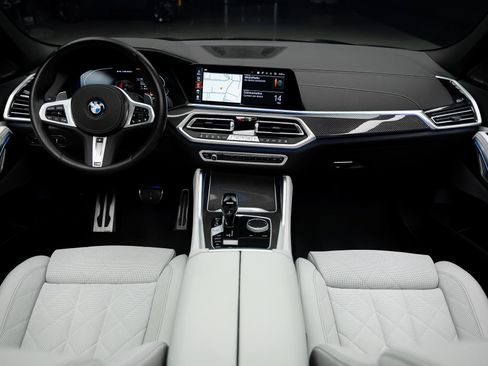 Used 2023 BMW X6 M50i w/ Parking Assistance Package AWD/4WD image 43