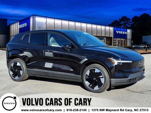 New 2026 Volvo EX30 Plus image 1