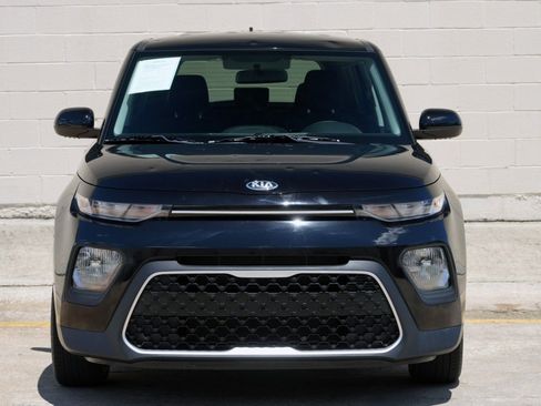 Used 2020 Kia Soul LX FWD image 38