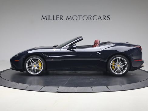 Certified 2016 Ferrari California T RWD image 3