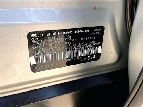 Used 2023 Mitsubishi Outlander ES FWD image 62