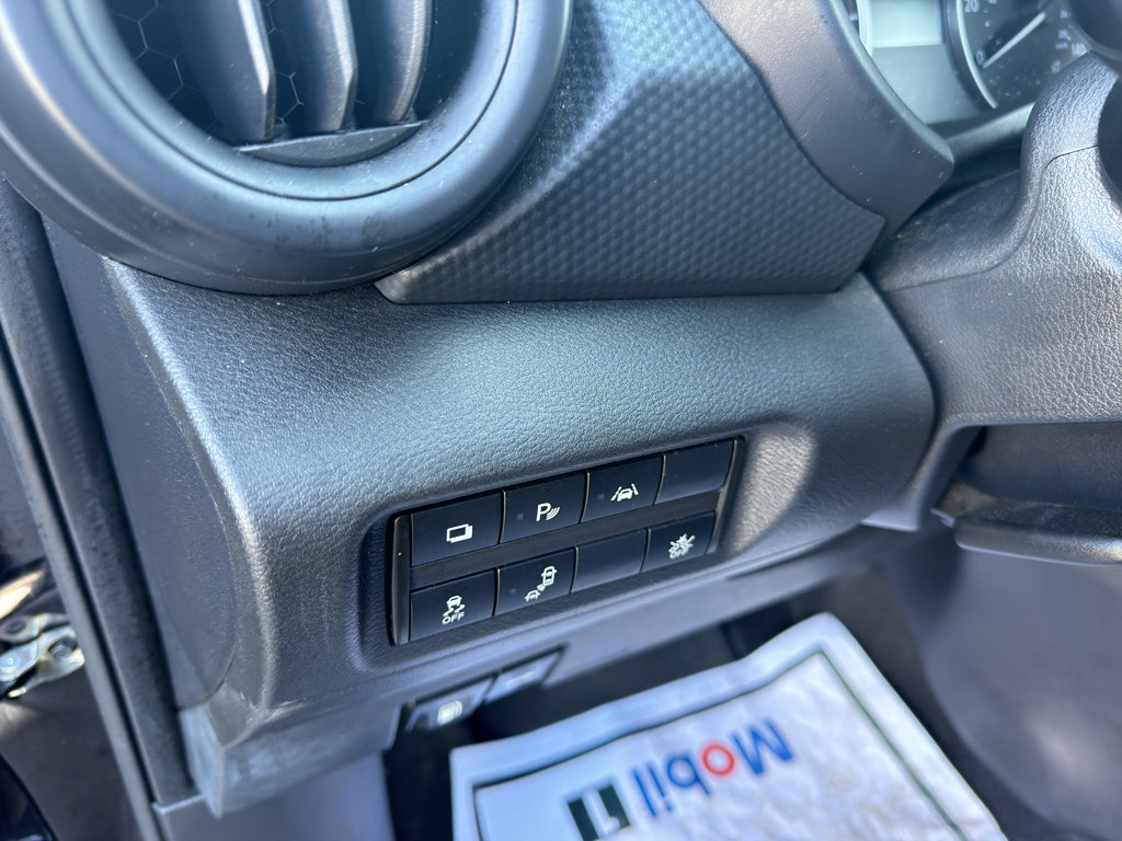 Used 2024 Nissan Kicks S FWD image 15