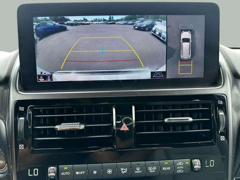 Used 2023 Lexus GX 460 Premium image 23