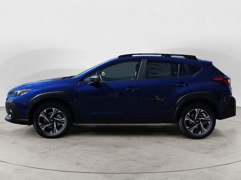 Used 2025 Subaru Crosstrek 2.0i Premium image 2