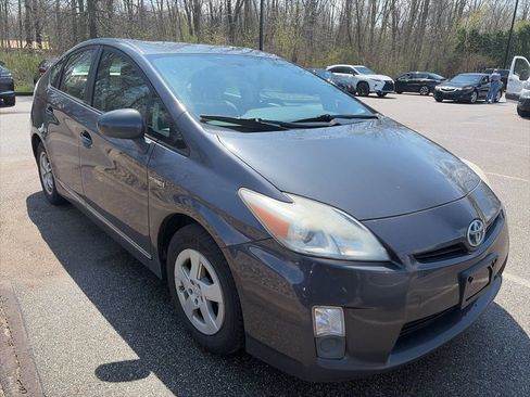 Used 2011 Toyota Prius Two image 3