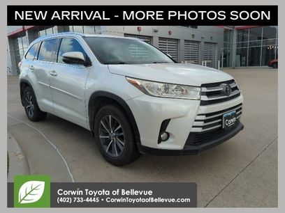Used 2017 Toyota Highlander XLE