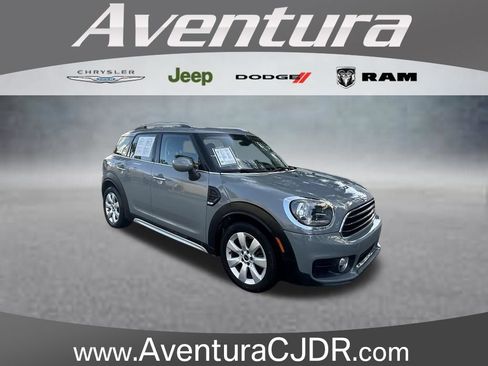 Used 2019 MINI Cooper Countryman FWD image 1