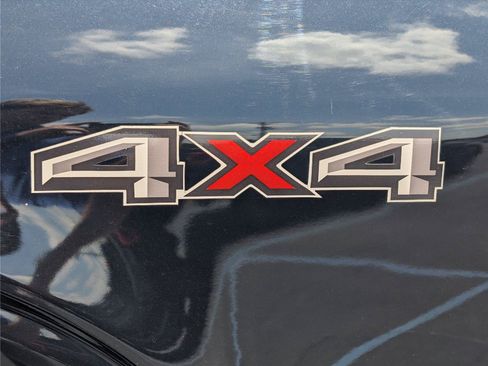 Used 2023 Ford F150 Lariat AWD/4WD image 13