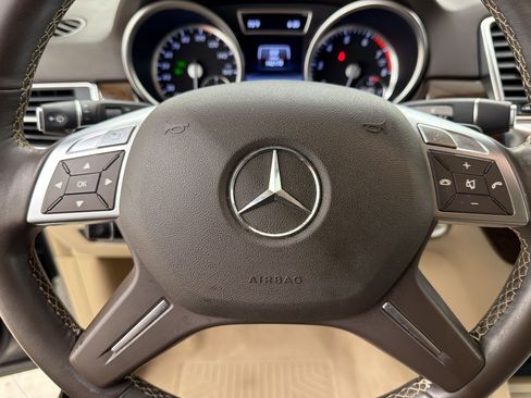 Used 2014 Mercedes-Benz ML 350 4MATIC image 11