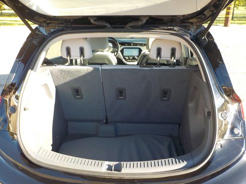 Used 2019 Chevrolet Bolt LT image 9