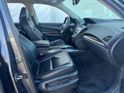 Used 2017 Acura MDX FWD image 18