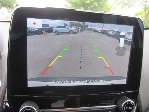 Used 2021 Ford EcoSport Titanium FWD image 20