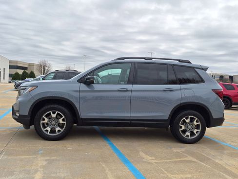 Certified 2023 Honda Passport TrailSport image 9