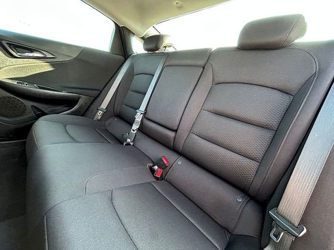 Used 2024 Chevrolet Malibu LT FWD image 17