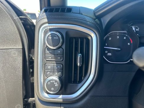 Used 2022 GMC Sierra 2500 SLE w/ SLE Convenience Package AWD/4WD image 12