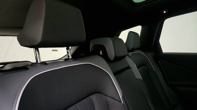Used 2025 BMW X3 xDrive30i w/ Premium Package AWD/4WD image 40