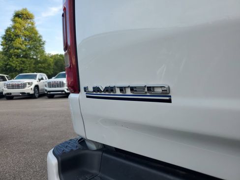 Used 2022 RAM 1500 Limited RWD image 7