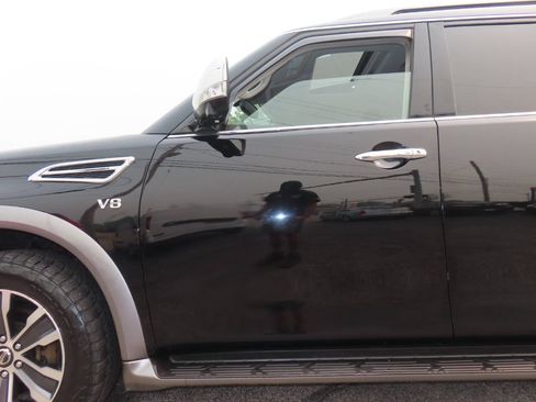 Used 2018 Nissan Armada SL w/ Moonroof Package AWD/4WD image 29