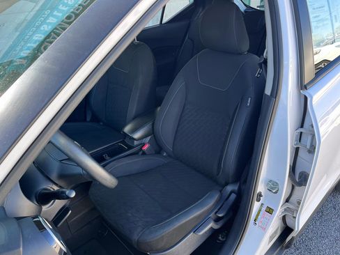 Used 2021 Nissan Kicks SV image 21