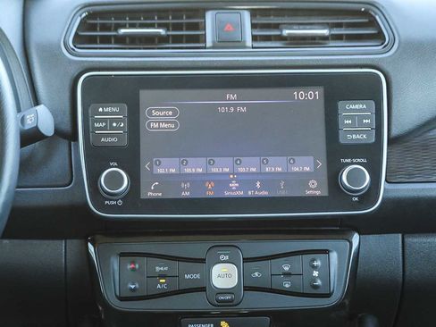 Used 2023 Nissan Leaf SV Plus image 14