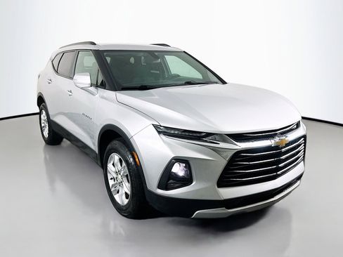 Used 2020 Chevrolet Blazer LT FWD image 1