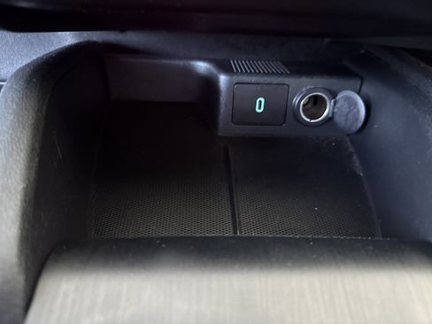 Used 2020 Ford Escape SEL image 27