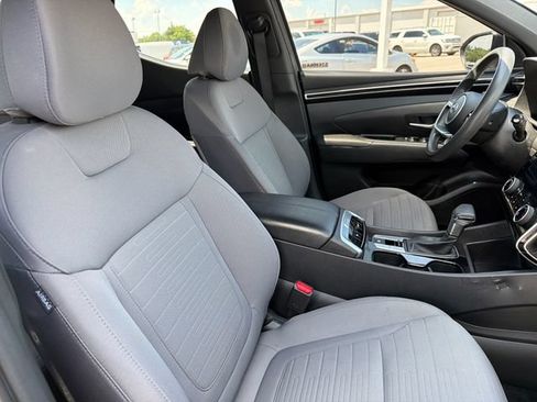 Used 2023 Hyundai Santa Cruz SEL AWD/4WD image 25