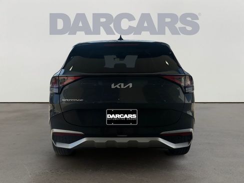 Used 2024 Kia Sportage LX FWD image 6