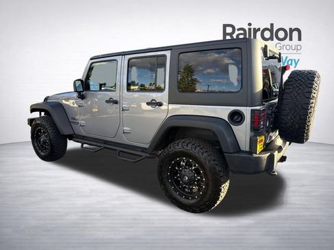 Used 2013 Jeep Wrangler Unlimited Sport AWD/4WD image 5