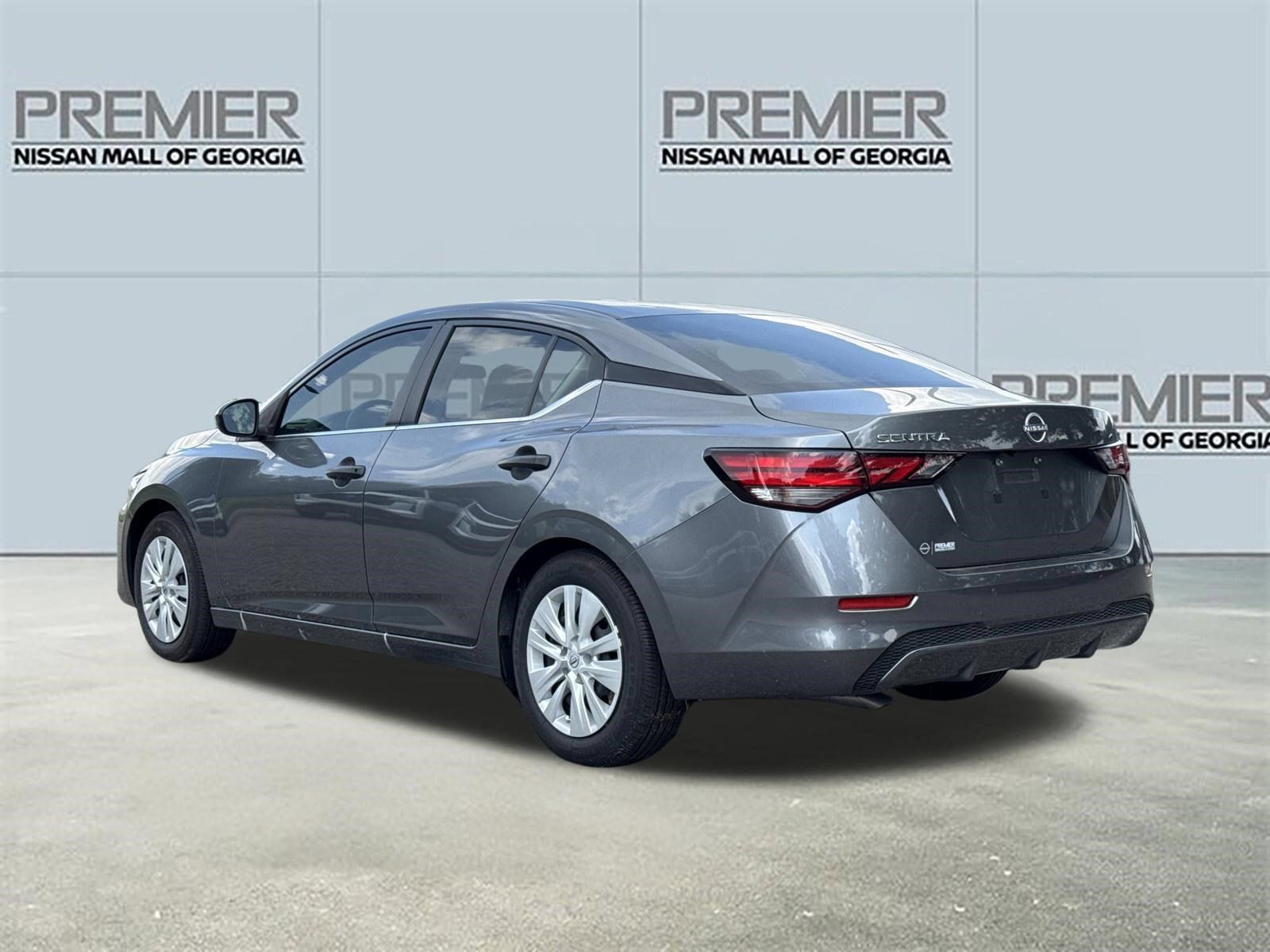 Used 2025 Nissan Sentra S FWD image 16