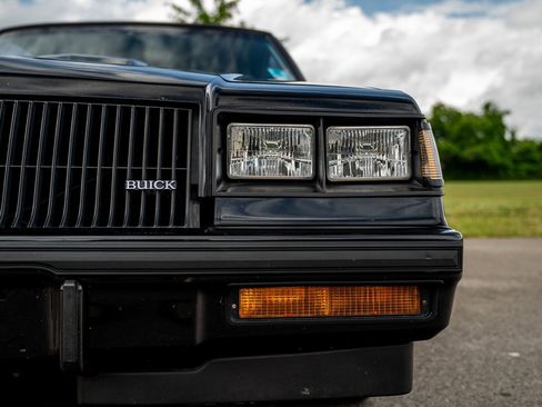 Used 1987 Buick Regal Coupe RWD image 28