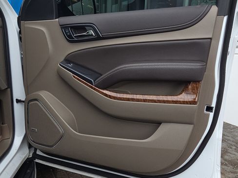 Used 2019 Chevrolet Tahoe Premier image 34