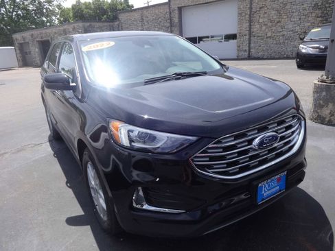 Used 2022 Ford Edge SEL image 1